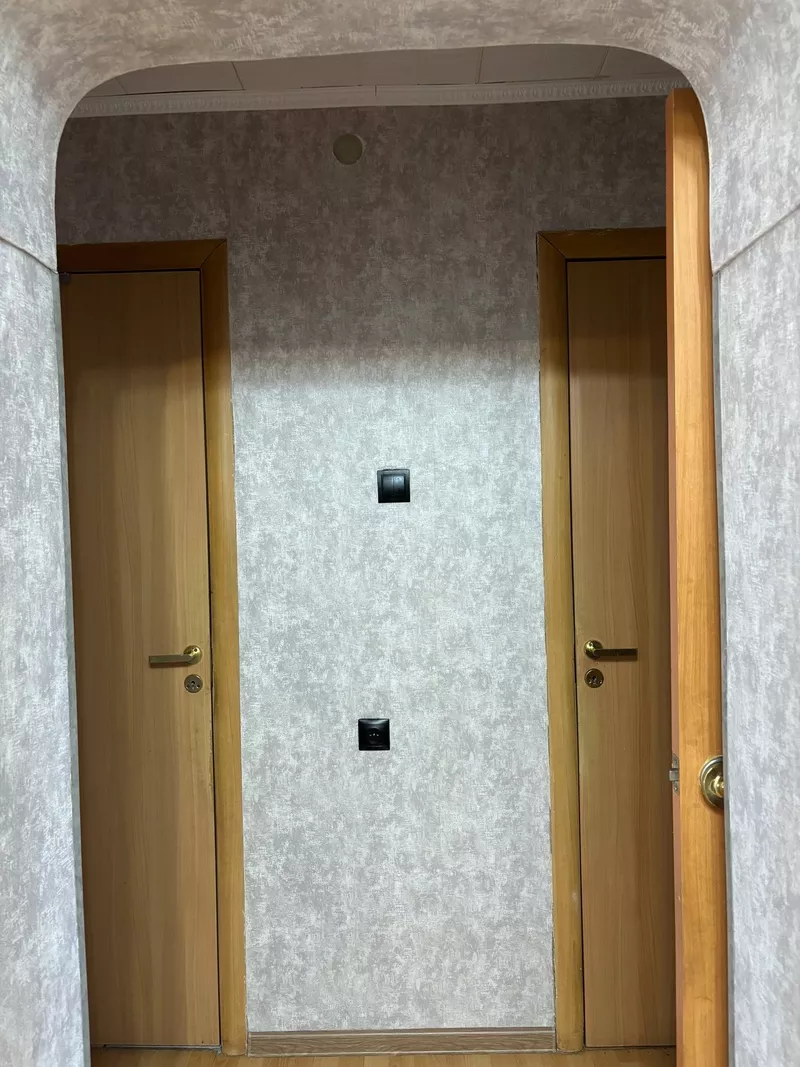 Продам 2х комнатную кв в центре города 4