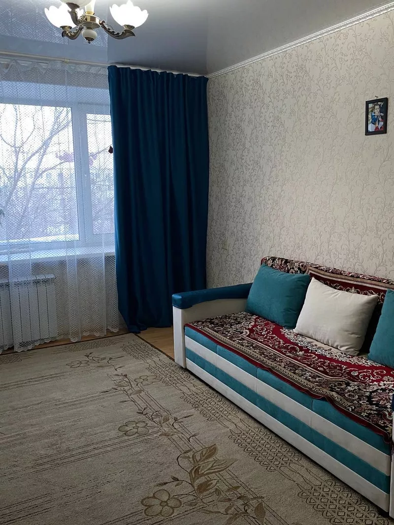 Продам 2х комнатную кв в центре города 3